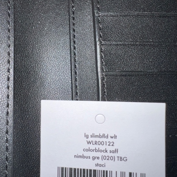 Kate spade color block wallet - Picture 3 of 5